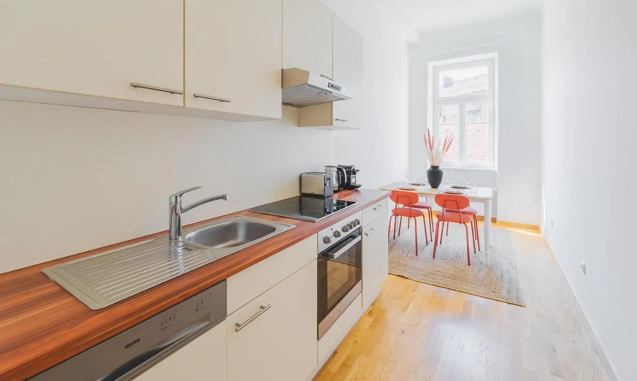 Premium Apartment - Walking Distance To City Center Graz 0*,