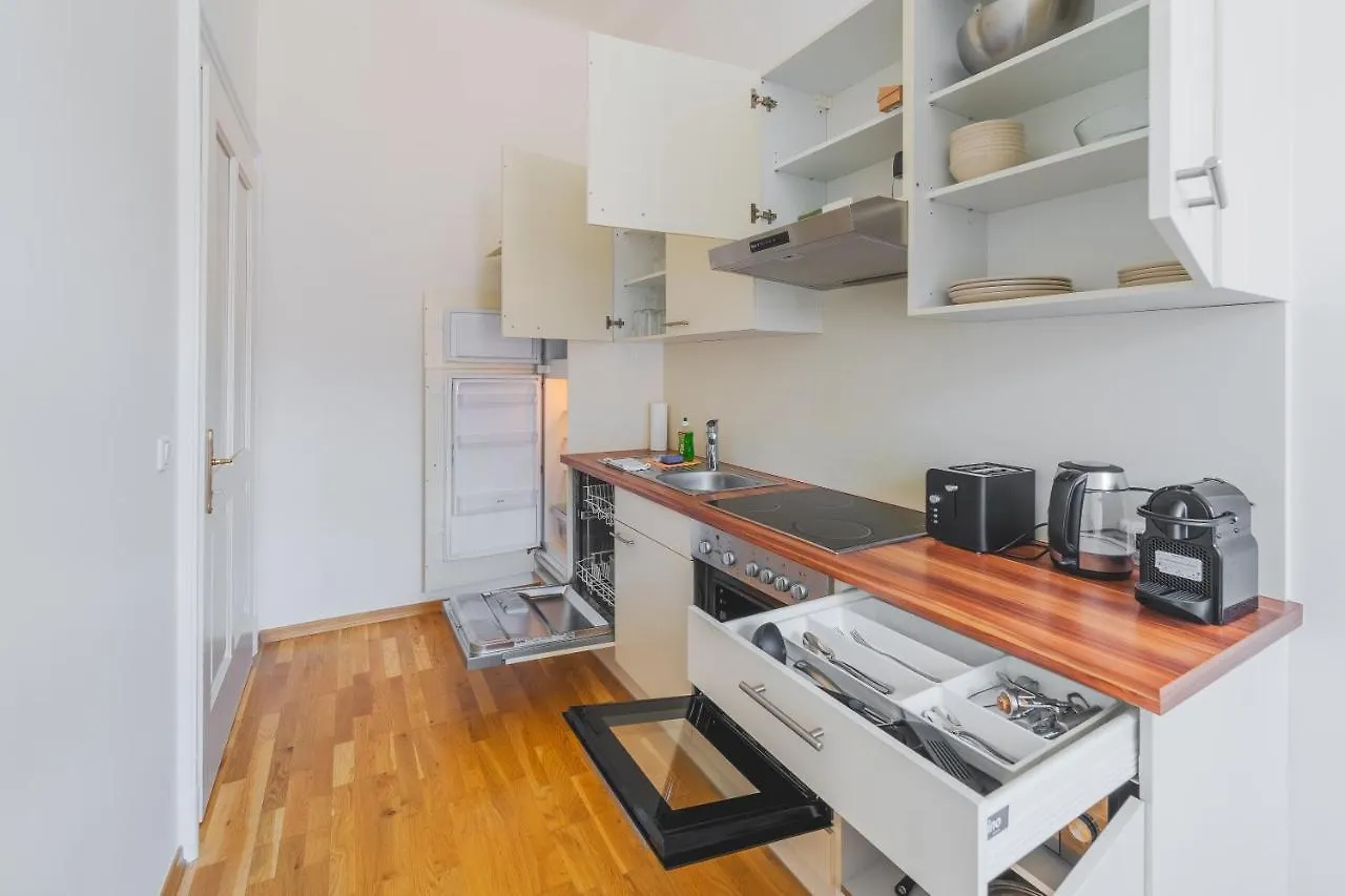 Premium Apartment - Walking Distance To City Center Graz 0*,